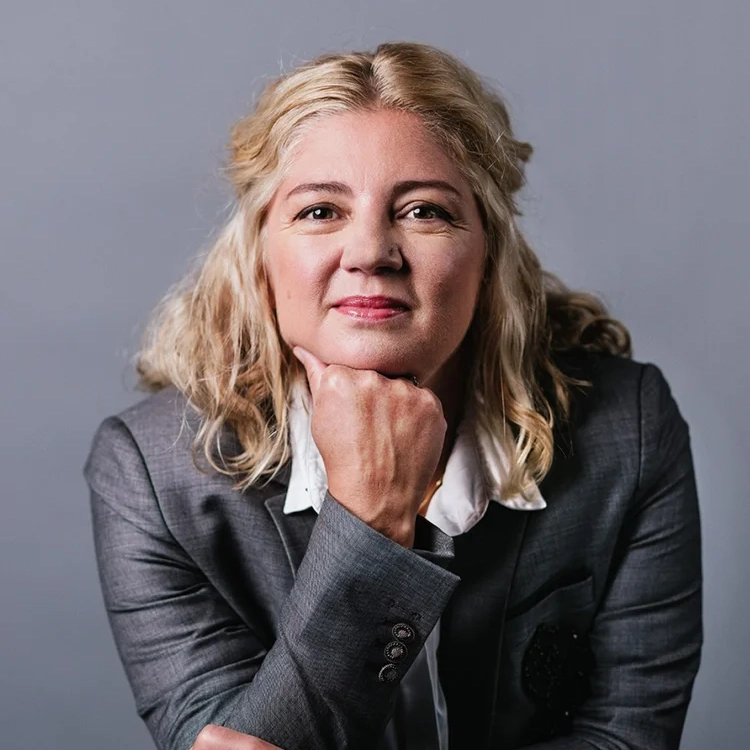 عکس پرفیومر Amandine Clerc-Marie