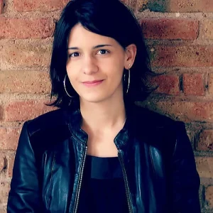 عکس پرفیومر الیزا تزداکیس